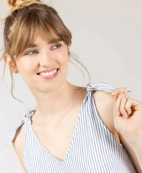 Débardeur Femme Bretelles Nouées Rayé Bleu -Vetements Simples Magasin prod 10135 top fond naturel raye bleu dommy 666x812 fc7ea0111e0b