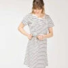 Robe En Jersey Rayé Avec Ceinture Femme -Vetements Simples Magasin prod 10444 robe mc fond grege raye indigo ranko 666x812 fc7ea0111e0b