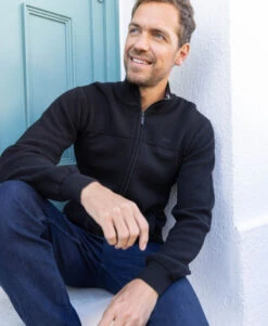 Gilet Noir Homme 8 Gilet Noir Homme -Vetements Simples Magasin prod 10542 cardigan tricot noir icoro 666x812 fc7ea0111e0b