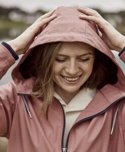 Ciré Vieux Rose Femme 12 Ciré Vieux Rose Femme -Vetements Simples Magasin prod 10616 imper cire vieux rose fecirec 666x812 fc7ea0111e0b