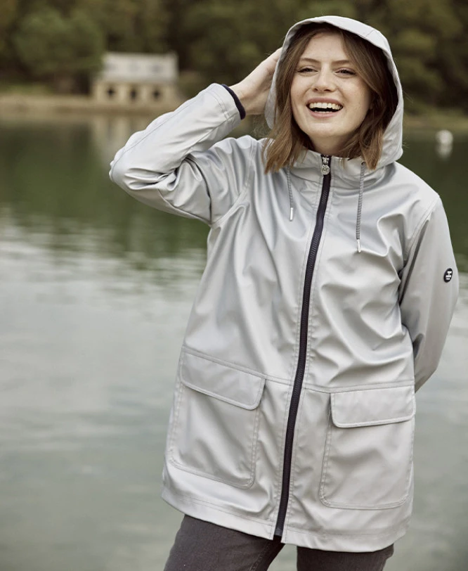 Vetements Simples Magasin -Vetements Simples Magasin prod 10622 imper cire gris argent fecirec 666x812 fc7ea0111e0b