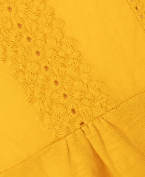 T-shirt Jaune Broderie Anglaise Femme 7 T-shirt Jaune Broderie Anglaise Femme -Vetements Simples Magasin prod 2312 tee shirt mc mimosa arum 666x812 fc7ea0111e0b