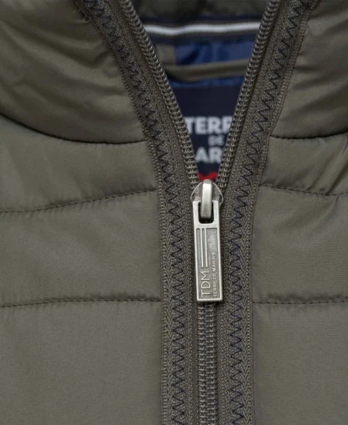 Doudoune Sans Manches Kaki Foncé Homme -Vetements Simples Magasin prod 4613 doudoune kaki sombre anfins 666x812 fc7ea0111e0b