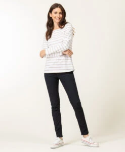 Marinière Manches Longues Femme Fond Blanc Rayé Beige -Vetements Simples Magasin prod 6673 mariniere ml fond blanc raye sable pacage 666x812 fc7ea0111e0b