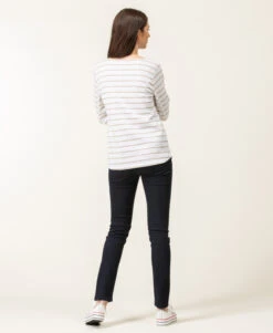 Marinière Manches Longues Femme Fond Blanc Rayé Beige -Vetements Simples Magasin prod 6675 mariniere ml fond blanc raye sable pacage 666x812 fc7ea0111e0b