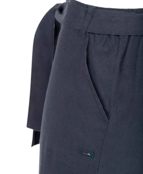 Pantacourt En Lin Bleu Marine Femme -Vetements Simples Magasin prod 6725 pantacourt marine liany 666x812 fc7ea0111e0b