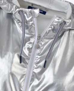 Coupe Vent Gris Argent Femme 9 Coupe Vent Gris Argent Femme -Vetements Simples Magasin prod 7706 coupe vent gris argent kape 666x812 fc7ea0111e0b