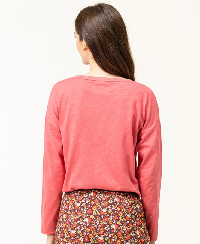 T-shirt Rose Manches Longues Col V Femme 4 T-shirt Rose Manches Longues Col V Femme – Image 2