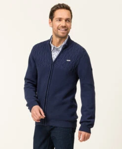 Gilet Tricot Reliefé Bleu Marine Homme -Vetements Simples Magasin prod 8230 cardigan tricot indigo gorsa 666x812 fc7ea0111e0b