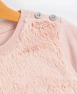 Pull Sherpa Rose Fille -Vetements Simples Magasin prod 8335 pull rose kalina 666x812 fc7ea0111e0b