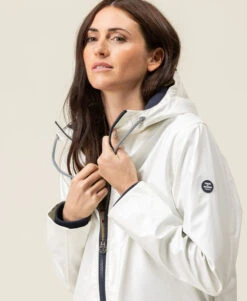 Ciré Blanc Nacré Femme 9 Ciré Blanc Nacré Femme -Vetements Simples Magasin prod 8455 imper cire blanc nacre xecirec 666x812 fc7ea0111e0b