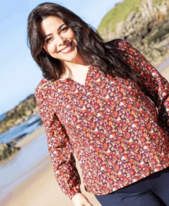 Vetements Simples Magasin -Vetements Simples Magasin prod 8711 blouse ml imprime rose carox 666x812 fc7ea0111e0b