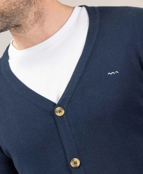 Gilet Bleu Marine Homme à Boutons -Vetements Simples Magasin prod 9090 cardigan tricot indigo gaylord 666x812 fc7ea0111e0b