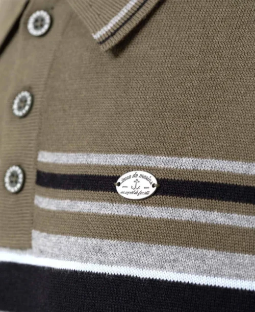 Pull Kaki Homme Rayures Placées -Vetements Simples Magasin prod 9563 pull kaki hanin 666x812 fc7ea0111e0b