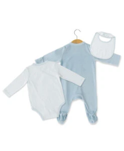 Ensemble Pyjama, Body Et Bavoir Bébé Bleu Ciel -Vetements Simples Magasin prod 9713 pack pueri bleu ciel namady 666x812 fc7ea0111e0b