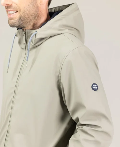 Ciré Kaki Homme -Vetements Simples Magasin prod 9761 imper cire kaki hocirec 666x812 fc7ea0111e0b